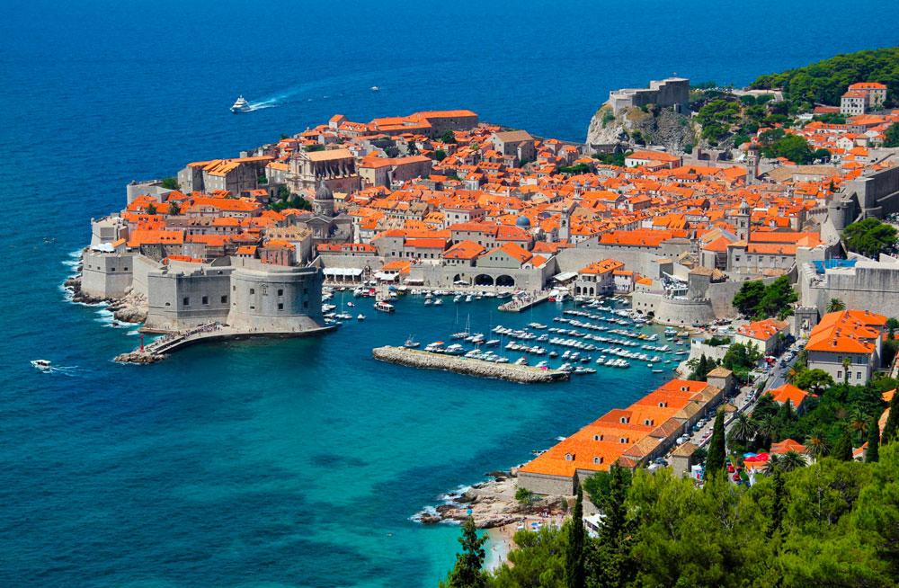 Hoje, Dubrovnik é uma das cidades mais visitadas da Croácia.