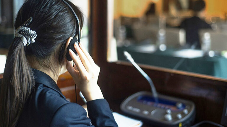 traduzca-traducao-simultanea-e-consecutiva